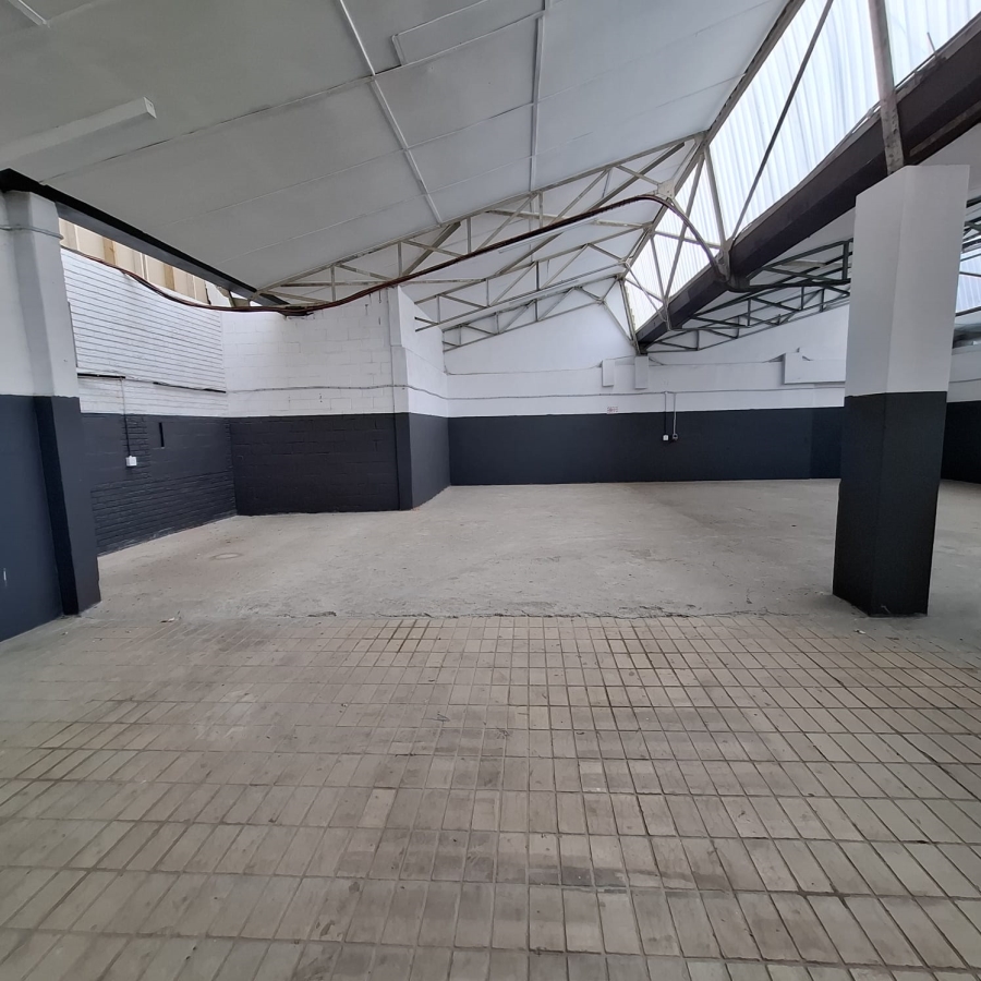 To Let commercial Property for Rent in Peerless Park East Western Cape